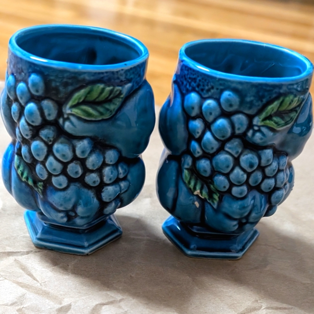 Inarco Japan vintage MCM‎ Mood Indigo blue fruit 2 ceramic juice cups